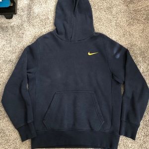 Boys size medium Nike hoodie